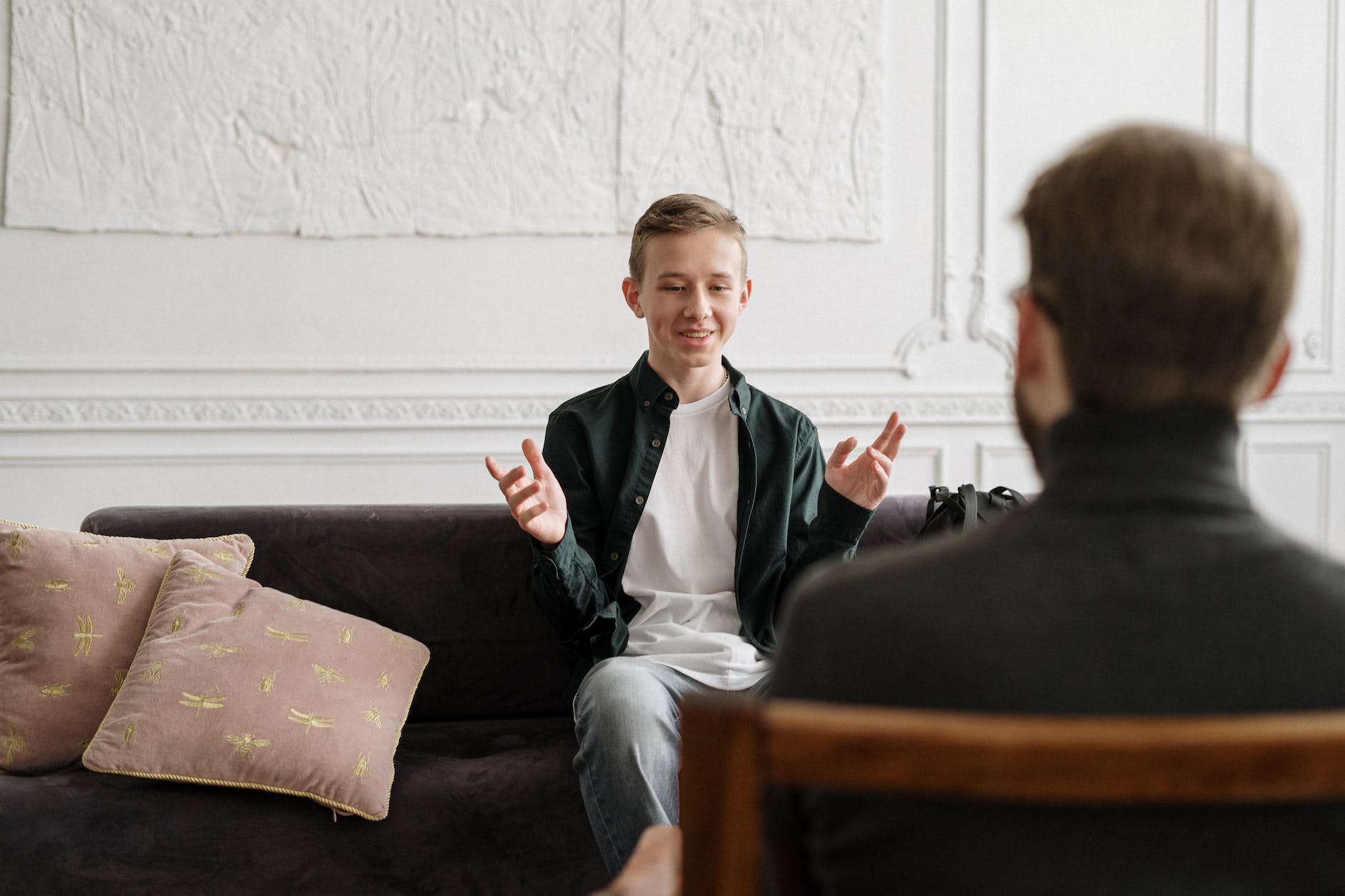 Struggling with Self-Doubt? Proven Coaching Techniques to Challenge Distorted Thinking